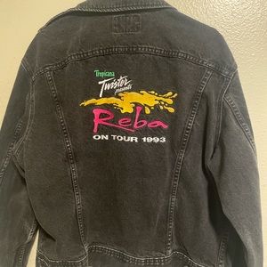1993 Reba tour Jean jacket!!